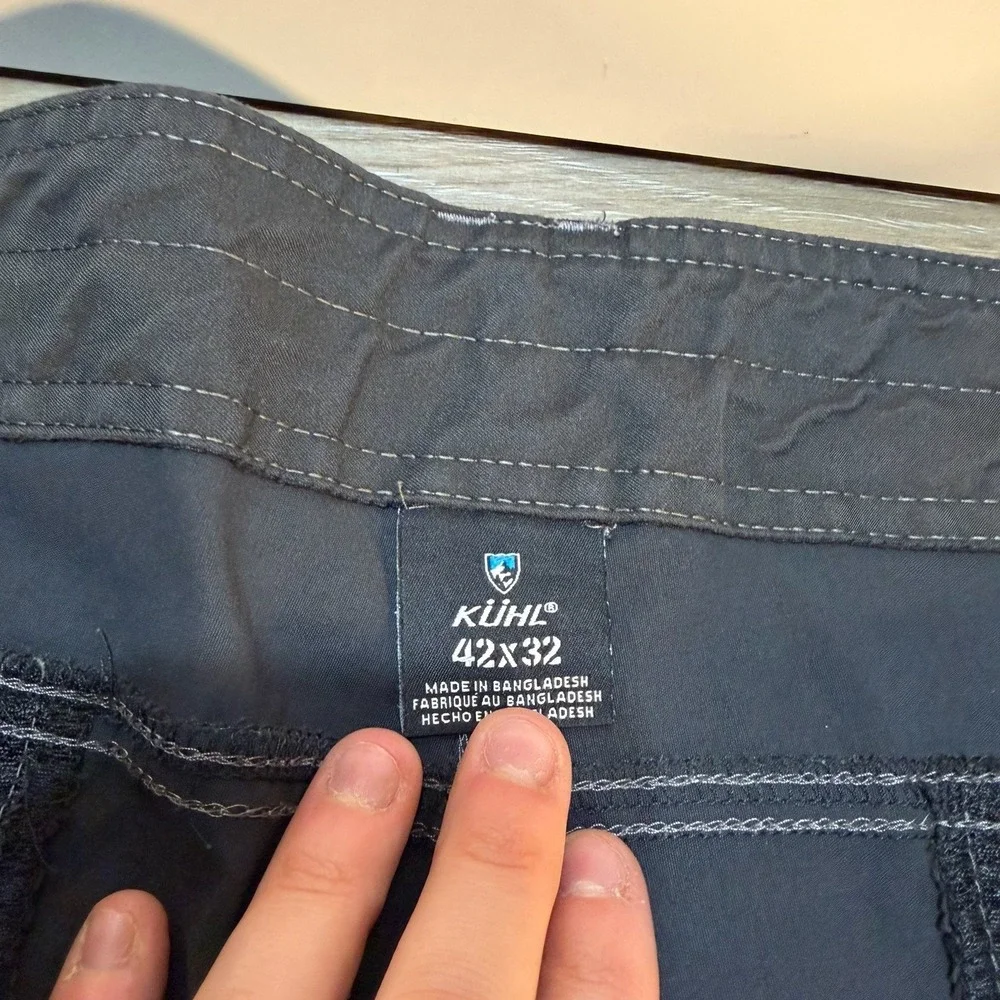 KUHL Renegade Pants Mens 42x32‎ Grey Hiking Cargo Technical Stretch Outdoor